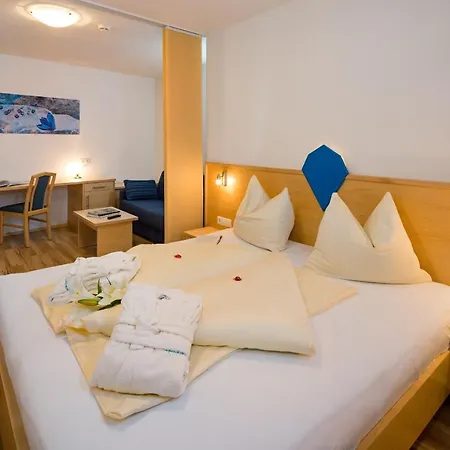Aparthotel Alpendiamant Serfaus Wachter GmbH-2